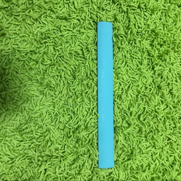 Marc Jacobs I LOVE MARC JACOBS Blue Slap Bracelet - Picture 3 of 5